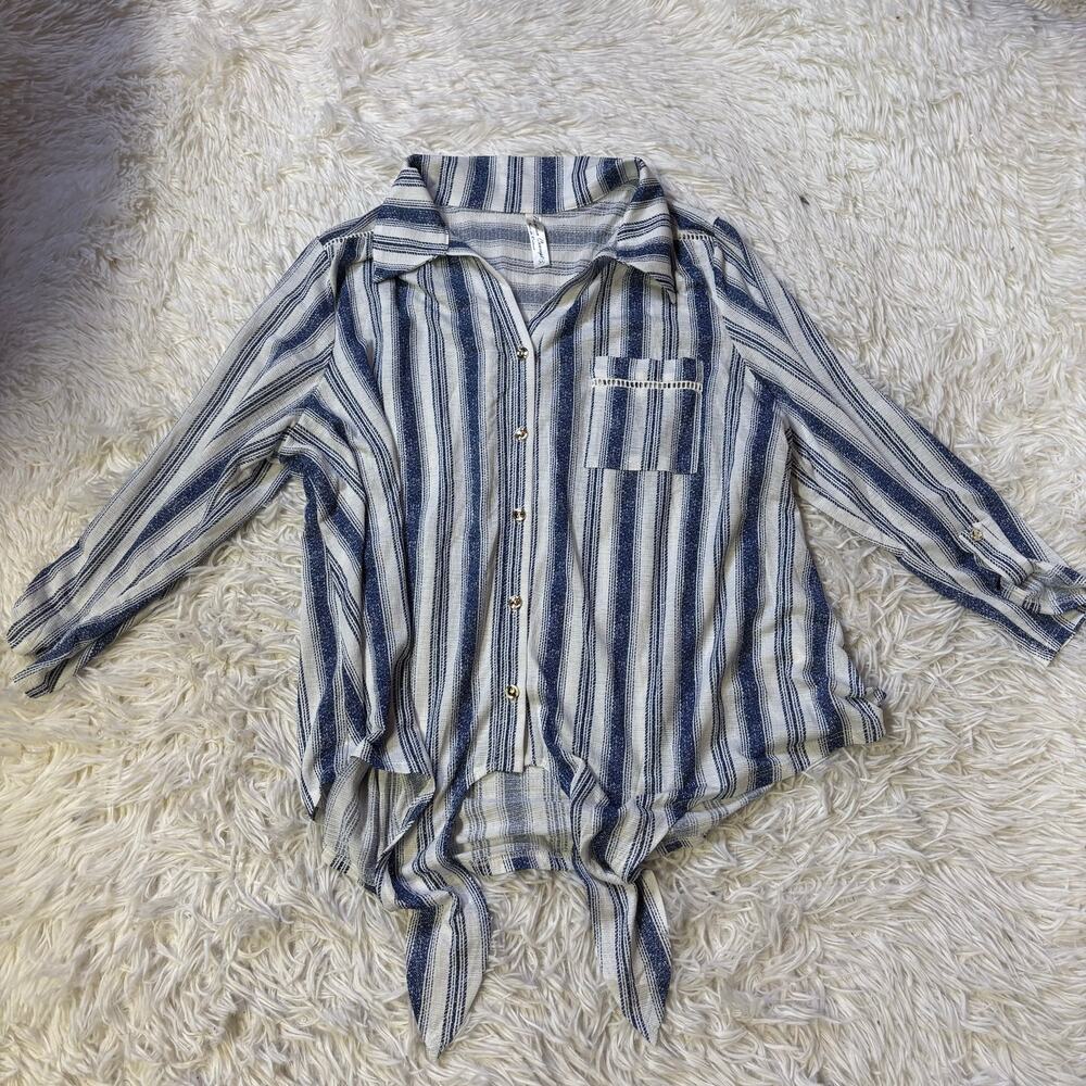 PerSeption Concept XL women’s blue strip button top